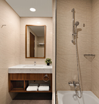 Kawana Golf Residence - 2 Bedroom Bathroom